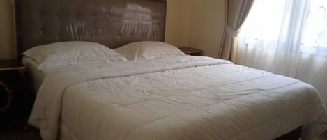 Villa, 2 habitaciones | Escritorio y wifi gratis