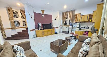 Villa Kota Bunga Aster