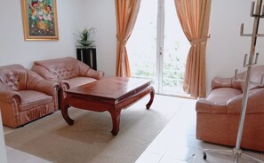 Ferienhaus, 4 Schlafzimmer | 1 Schlafzimmer, Allergikerbettwaren, kostenloses WLAN, Bettwäsche