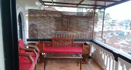 Villa Kota Bunga Vinca