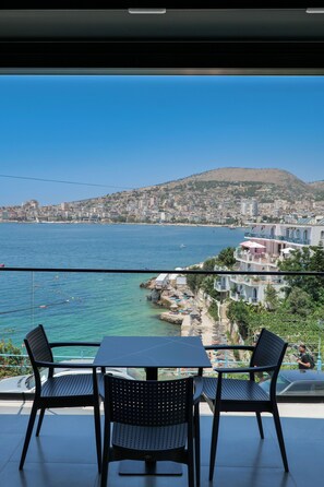 Local and international cuisine - Hotel Edola (Sarandë)