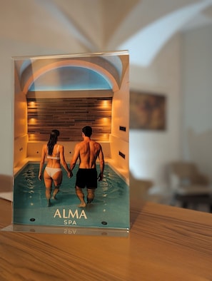 Couples treatment room(s), Turkish bath/hammam, aromatherapy