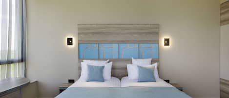 Premium bedding, pillow-top beds, in-room safe, desk