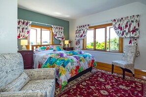 Ropa de cama de alta calidad y tabla de planchar con plancha 