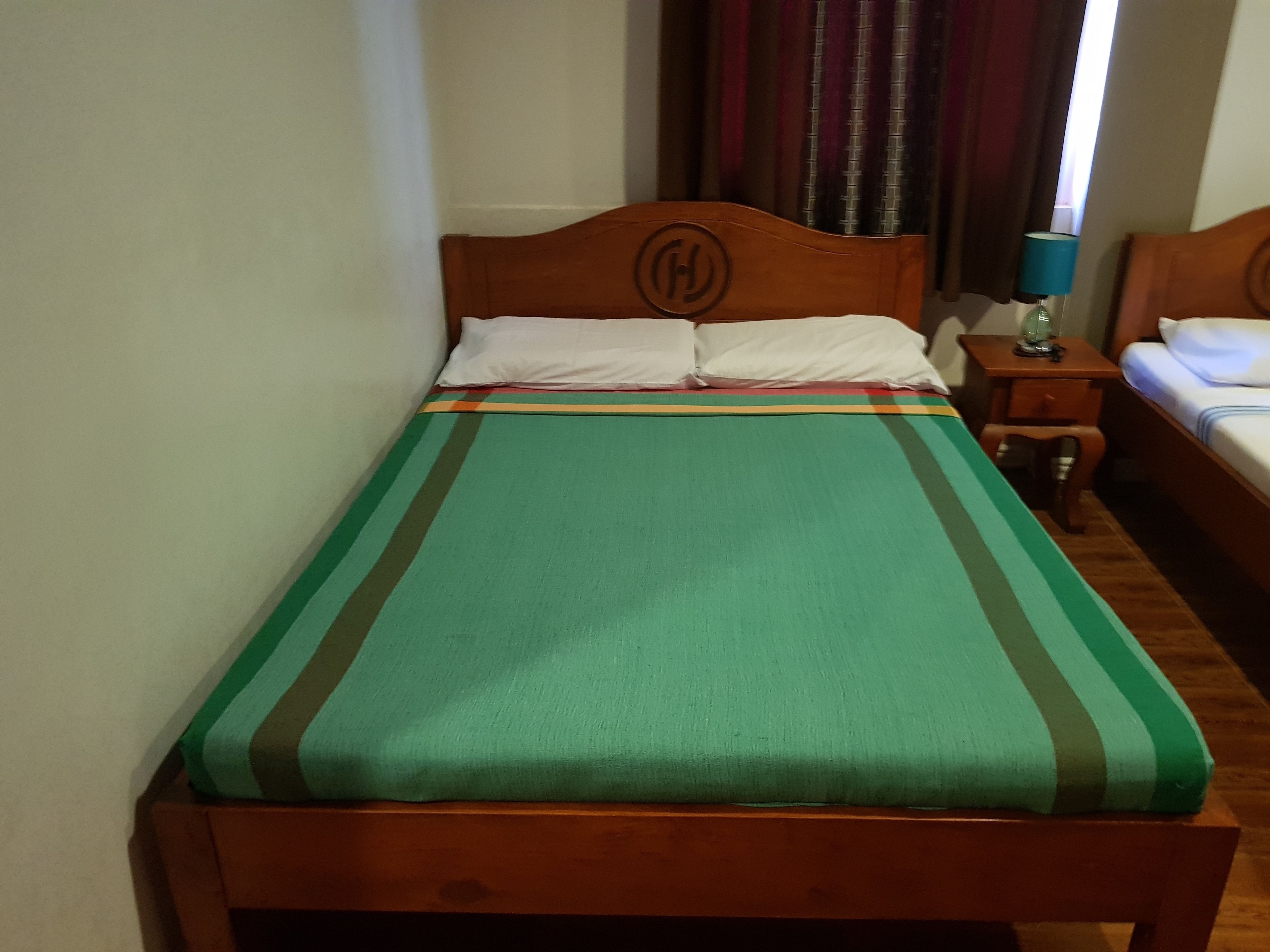 superior quadruple room | desk, free wifi, bed sheets