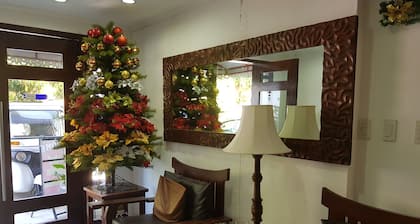 Hotel Lola Natividad