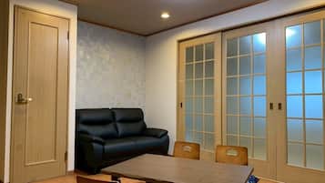 Japanese-style Room, Non Smoking (Maximum 7 People) | 1 bedroom, free WiFi