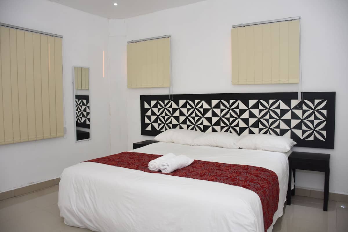 2 chambres, literie de qualité supérieure, couette en duvet d'oie