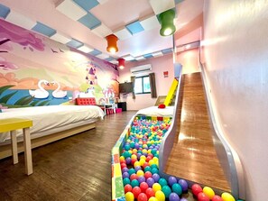 Family Suite - Little Apple B&B (Wujie)