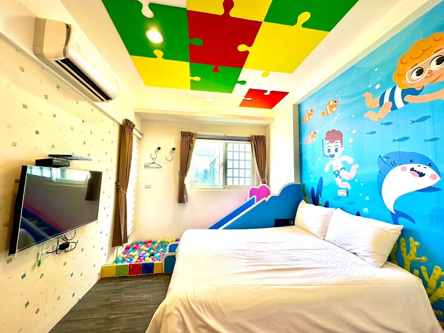 Kamar Double Keluarga | 1 kamar tidur, tirai kedap cahaya, kedap suara, dan Wi-Fi gratis