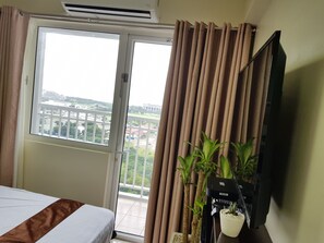 Studio with Ocean view | Room amenity