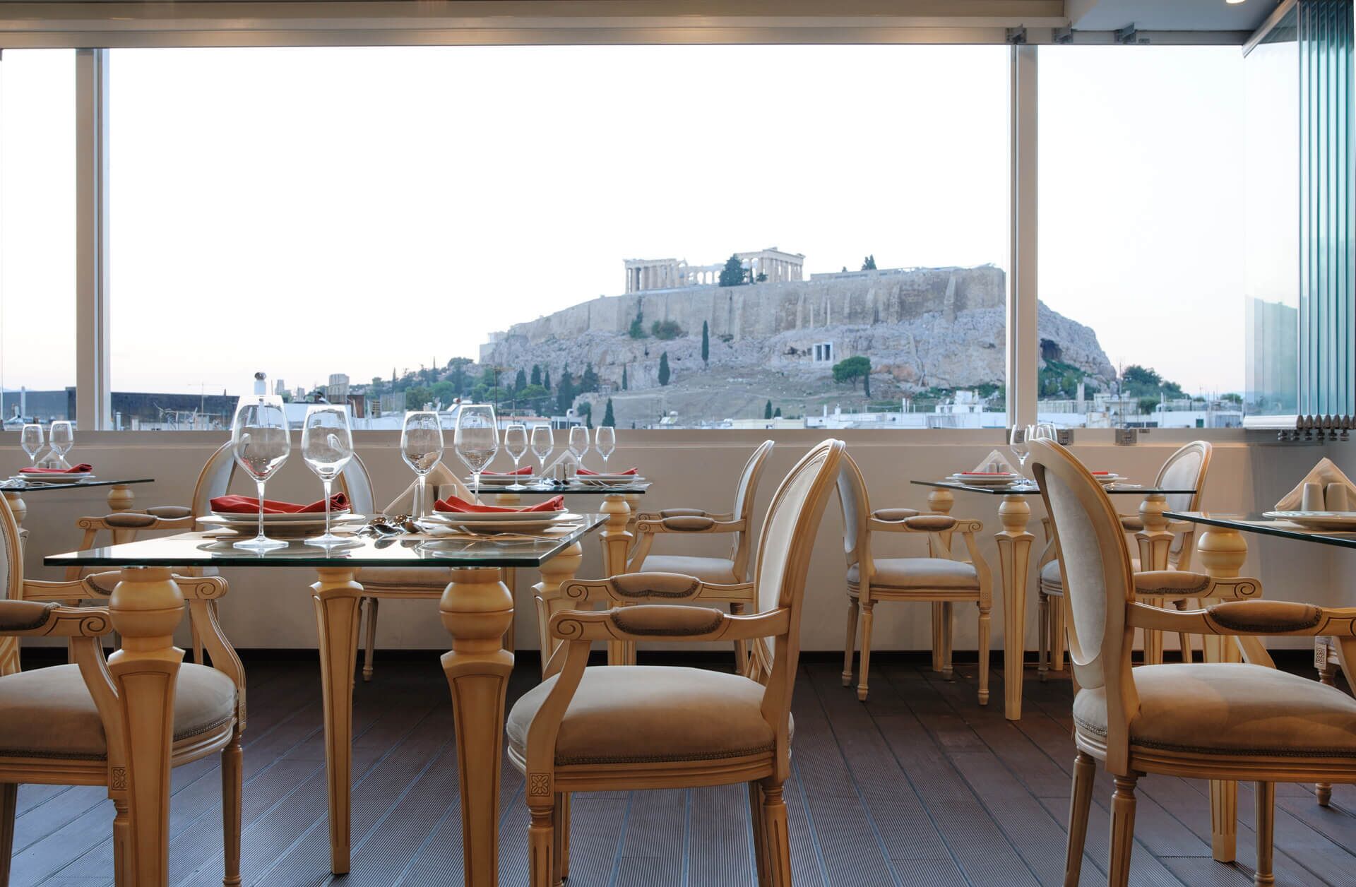 breakfast, lunch and dinner served