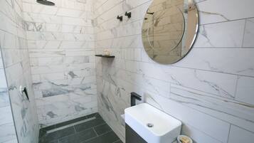 Chamber 3 | Bathroom | Shower, designer toiletries, hair dryer, towels