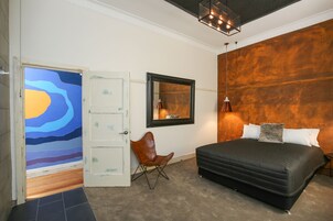 Suíte estúdio | 1 quarto, roupas de cama premium, frigobar