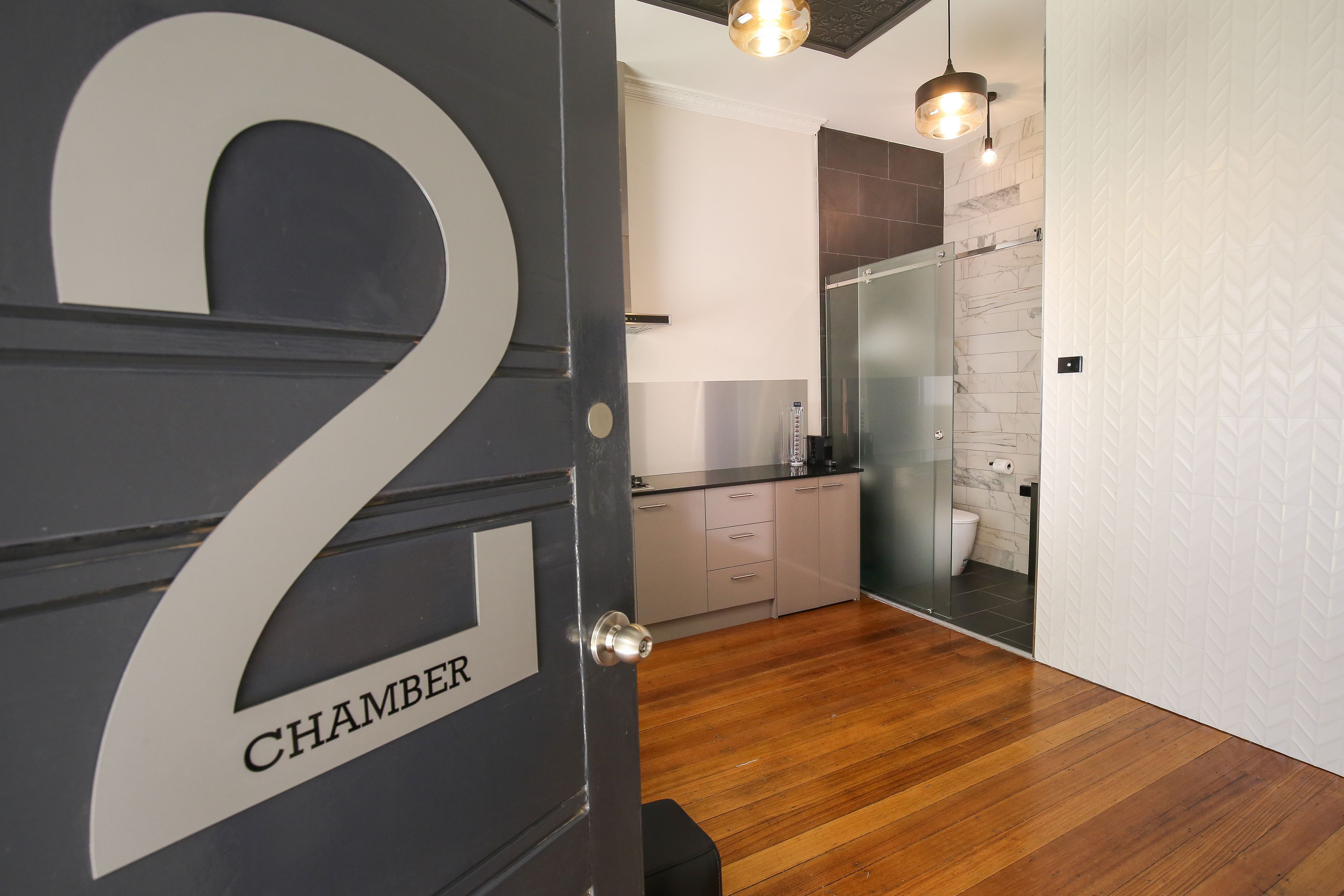 Chamber 2 | Private kitchen | Fridge, microwave, stovetop, espresso maker