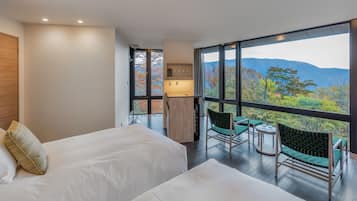 Panorama Superior Room | 1 bedroom, minibar, in-room safe, desk