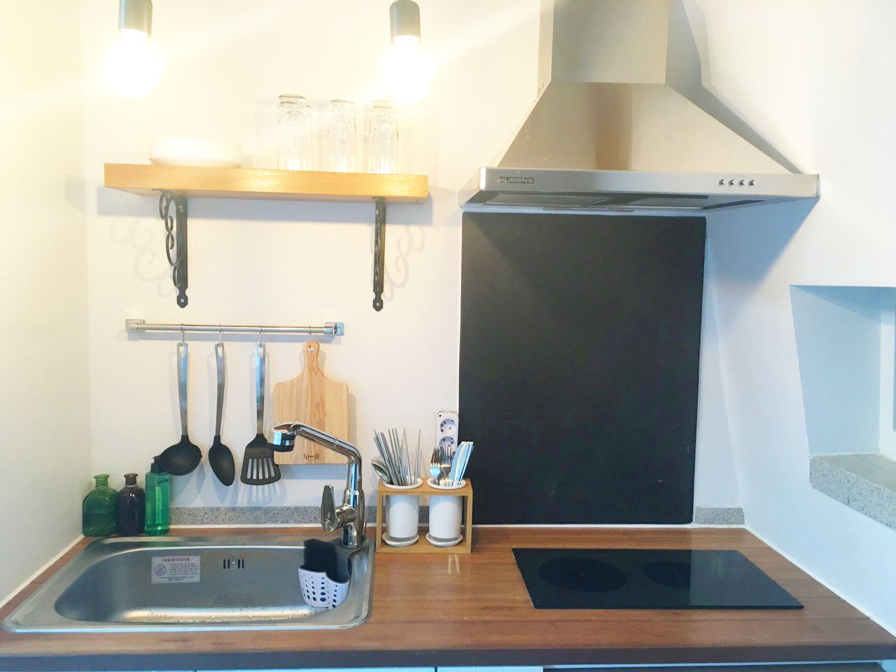 패밀리룸, 침실 2개 | 전용 간이 주방 | 냉장고, 전자레인지, 조리 도구/접시/주방 기구