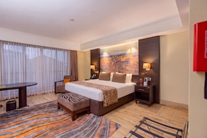 Executive Room | Premium bedding, in-room safe, desk, blackout drapes - Mestil Hotels & Residences (Kampala)