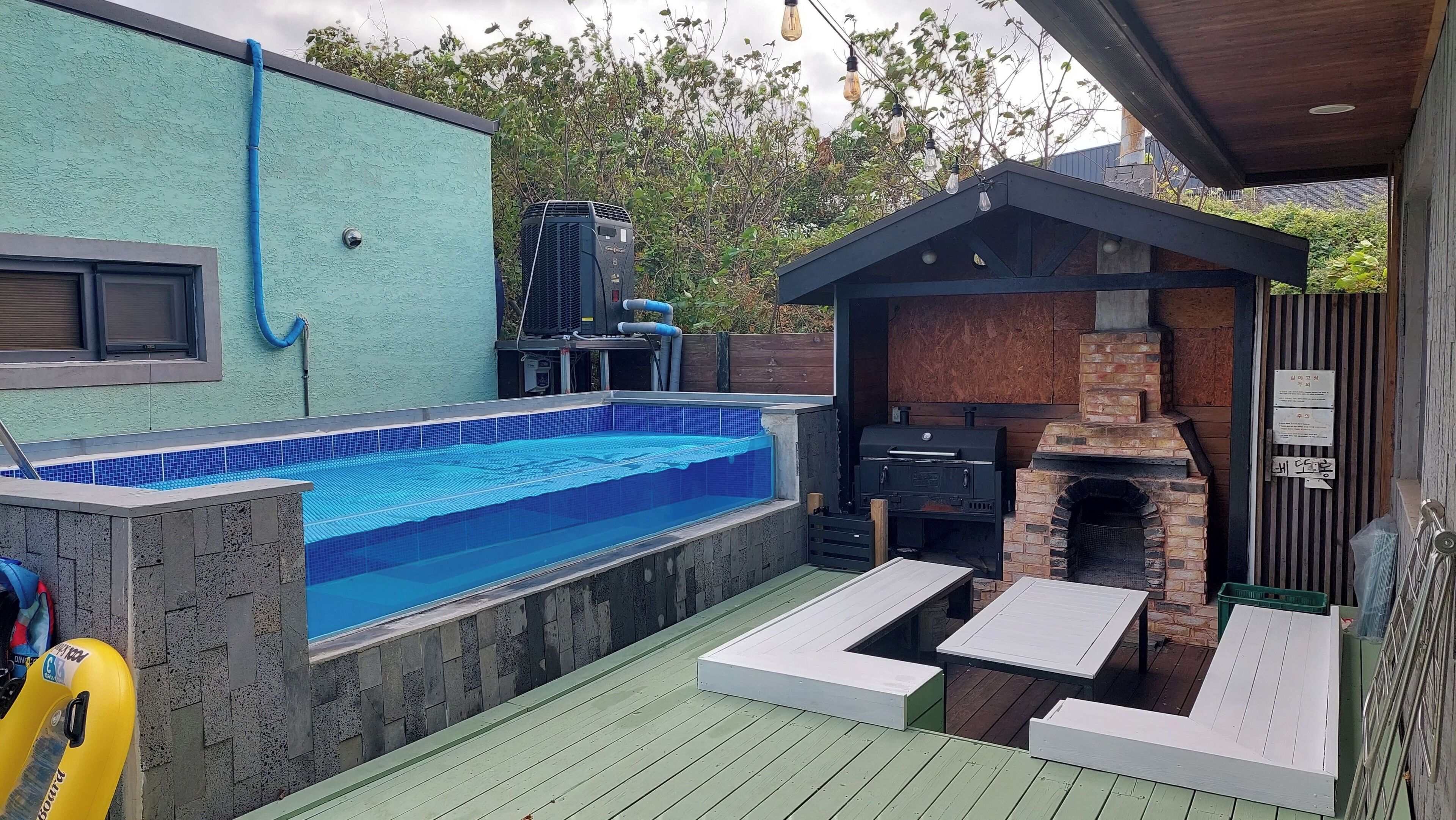 ファミリー タウンホーム 2 ベッドルーム (Mi-ni - 1 queen and 2 futons) | 庭園