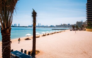 Beach - Maison Privee - Tiara Ruby (Dubai)