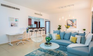 Apartment, 1 Bedroom, Non Smoking, Sea View | Living area | Flat-screen TV - Maison Privee – Rimal Residences (Dubai)