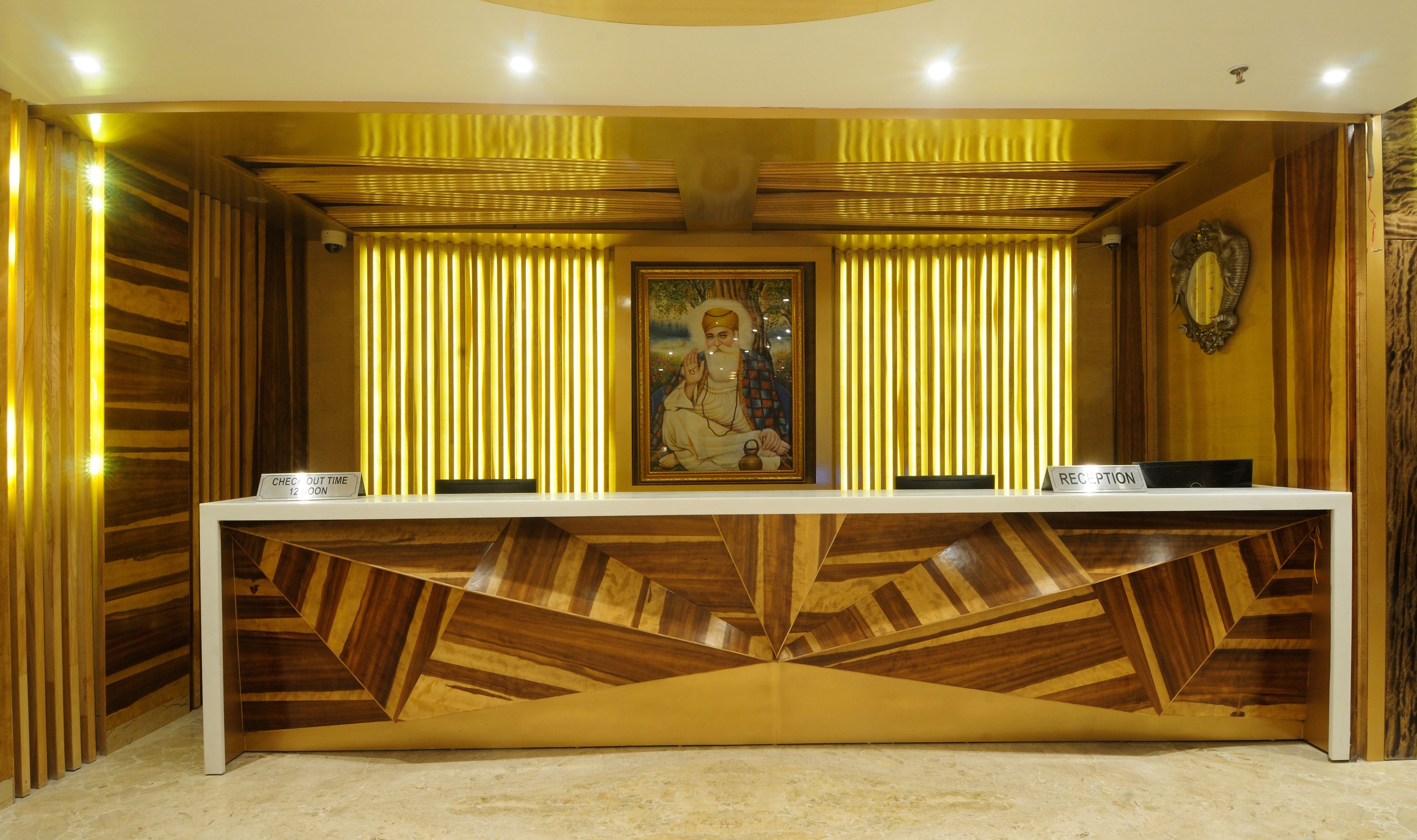 Photo - The Gold Regency
