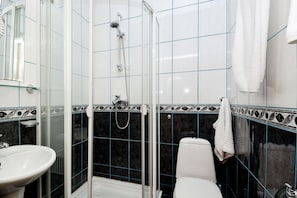 Studio Suite, 2 Bedrooms, Non Smoking, City View | Bathroom | Separate tub and shower, free toiletries, hair dryer, slippers
