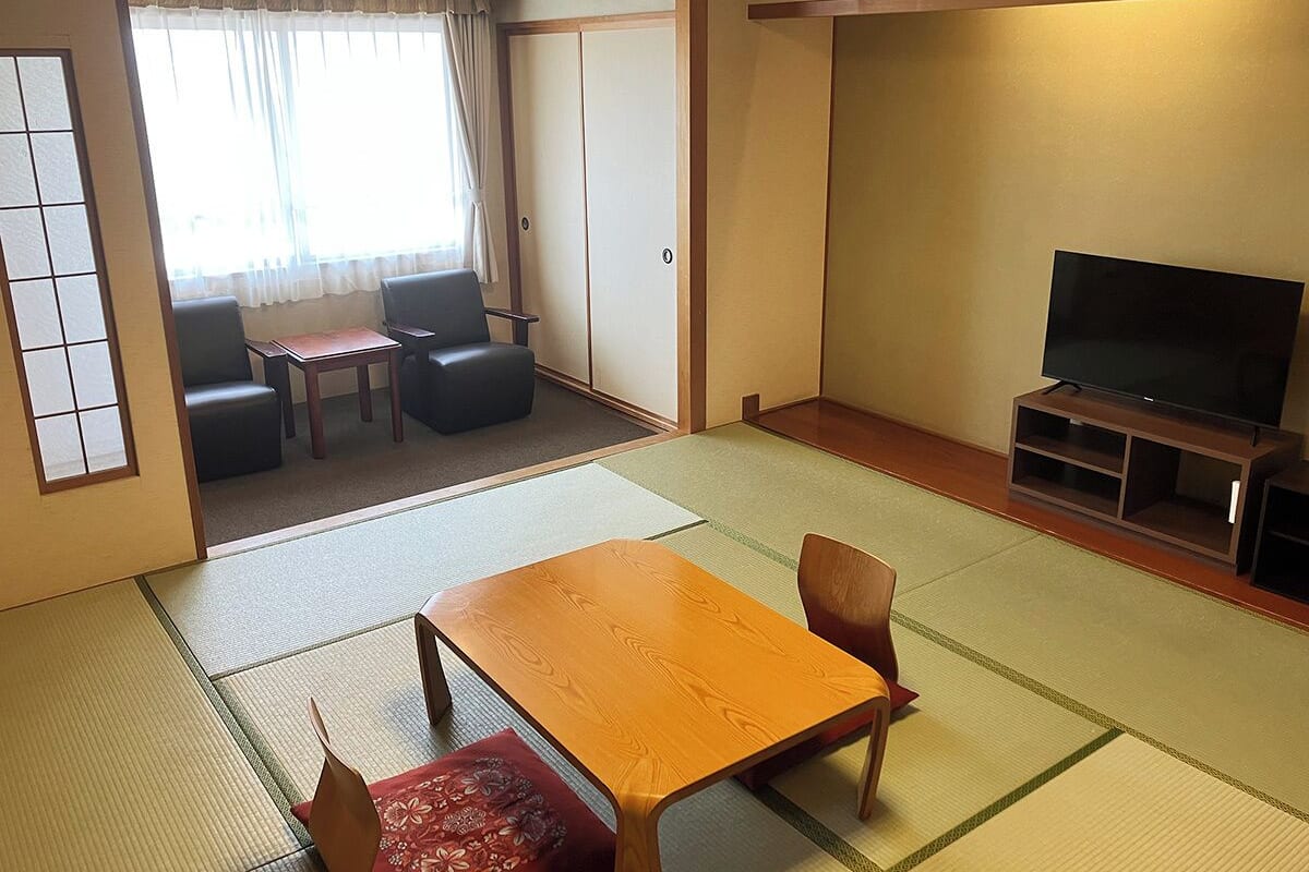 Japanese-Style Quadruple Room - Non-Smoking | In-room safe, desk, bed sheets