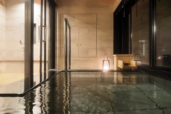 Japanese Room with Open-Air Bath (Courtyard Side), Non Smoking | In-room safe, desk, bed sheets
