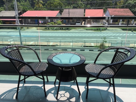 Triple Room, Balcony | Balcony