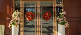 Hill Lily Hotel