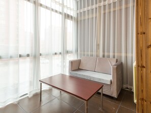 Deluxe-Doppelzimmer | Hochwertige Bettwaren, Zimmersafe, Schreibtisch, Verdunkelungsvorhänge