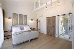 King Suite | Seprai katun Mesir, seprai premium, dan selimut bulu angsa