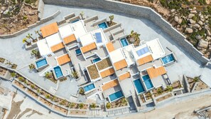 Daily buffet breakfast (EUR 30 per person)