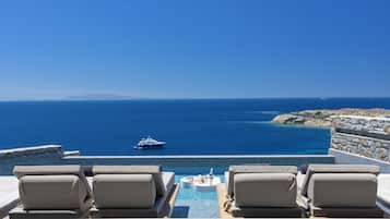 Grand Tropicana Villa with Private Infinity Pool and Panoramic Sea View | Private pool