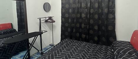 Ferienhaus, 2 Schlafzimmer | 2 Schlafzimmer, Schreibtisch, Bügeleisen/Bügelbrett, kostenloses WLAN