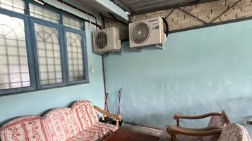 House, 2 Bedrooms | Terrace/patio