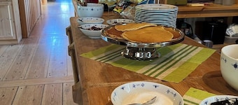 Raulandsakademiet og Vandrerhjem