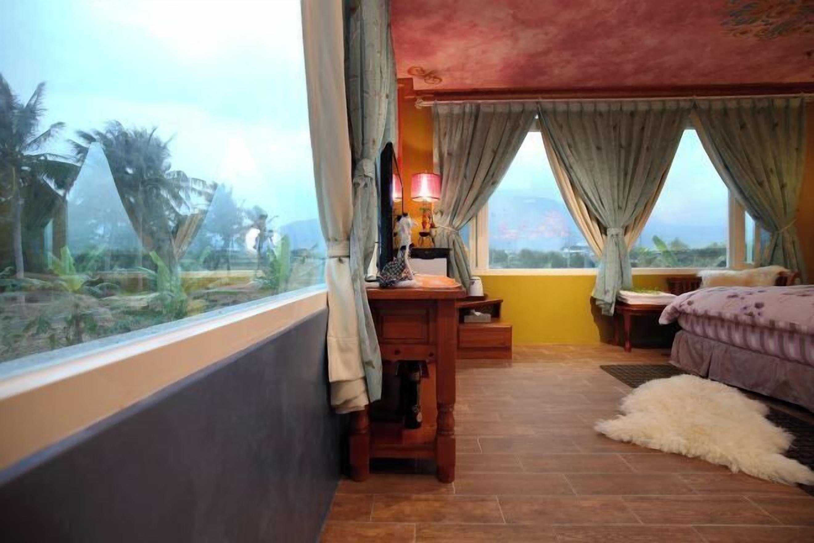 Desk, blackout curtains, iron/ironing board, free WiFi