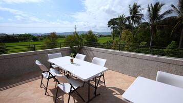 Superior Quadruple Room | Terrace/patio
