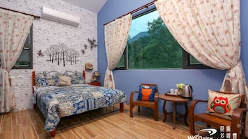 Double Room | Blackout drapes, soundproofing, free cribs/infant beds, rollaway beds