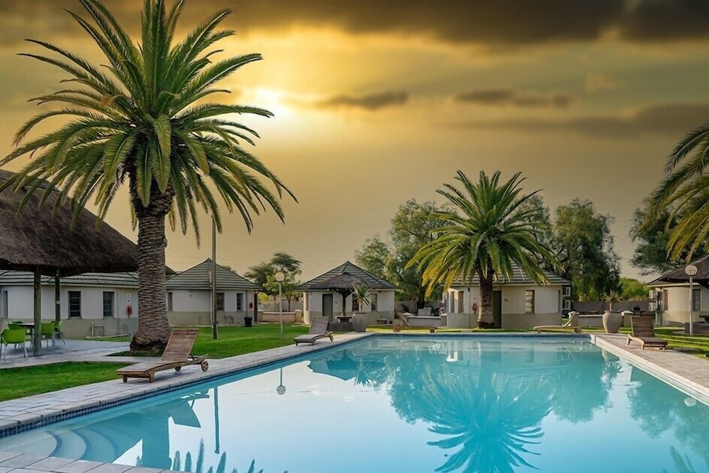 Kalahari Arms Hotel by null