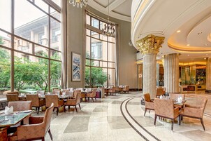 Lunch and dinner served, Chinese cuisine