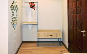 Standard Single Room | Premium bedding, desk, soundproofing, iron/ironing board - Boutique Hotel Avlabar (Tbilisi)