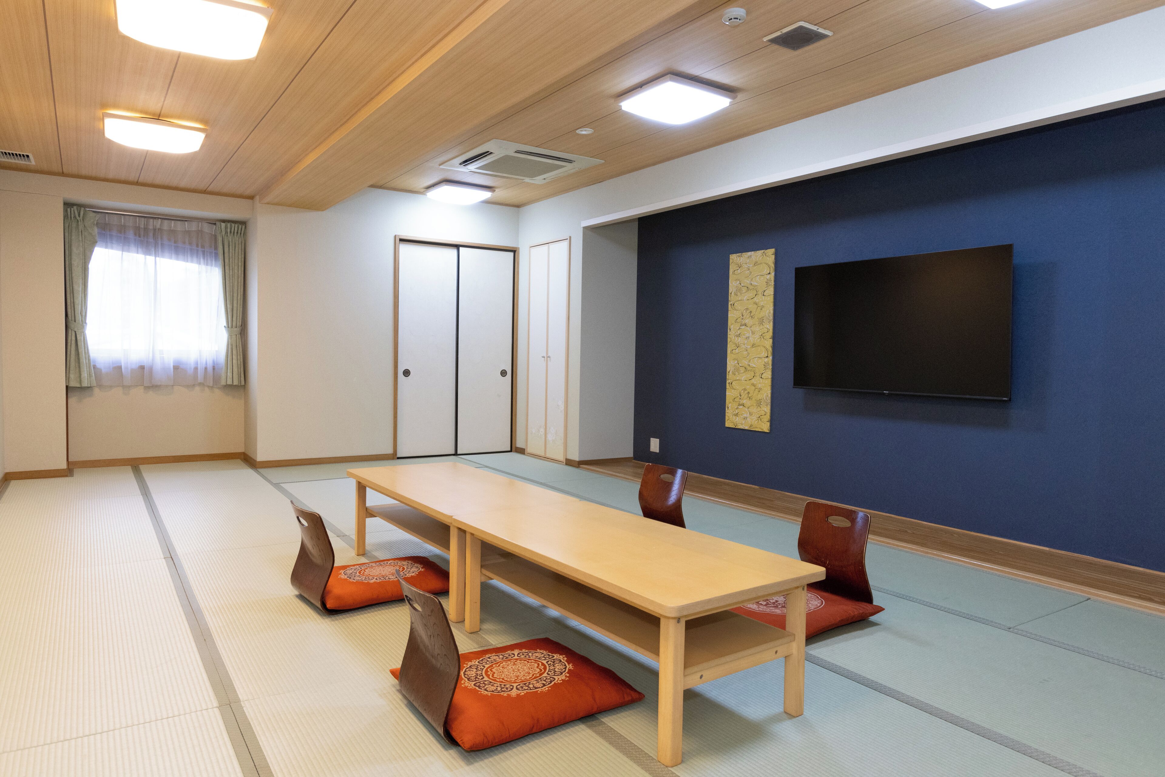 Room, Mountain View | In-room safe, desk, bed sheets