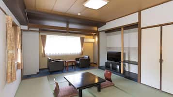 Room, Mountain View | In-room safe, desk, bed sheets