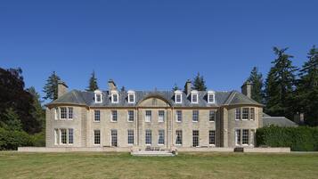 Egyptian cotton sheets, premium bedding, down comforters