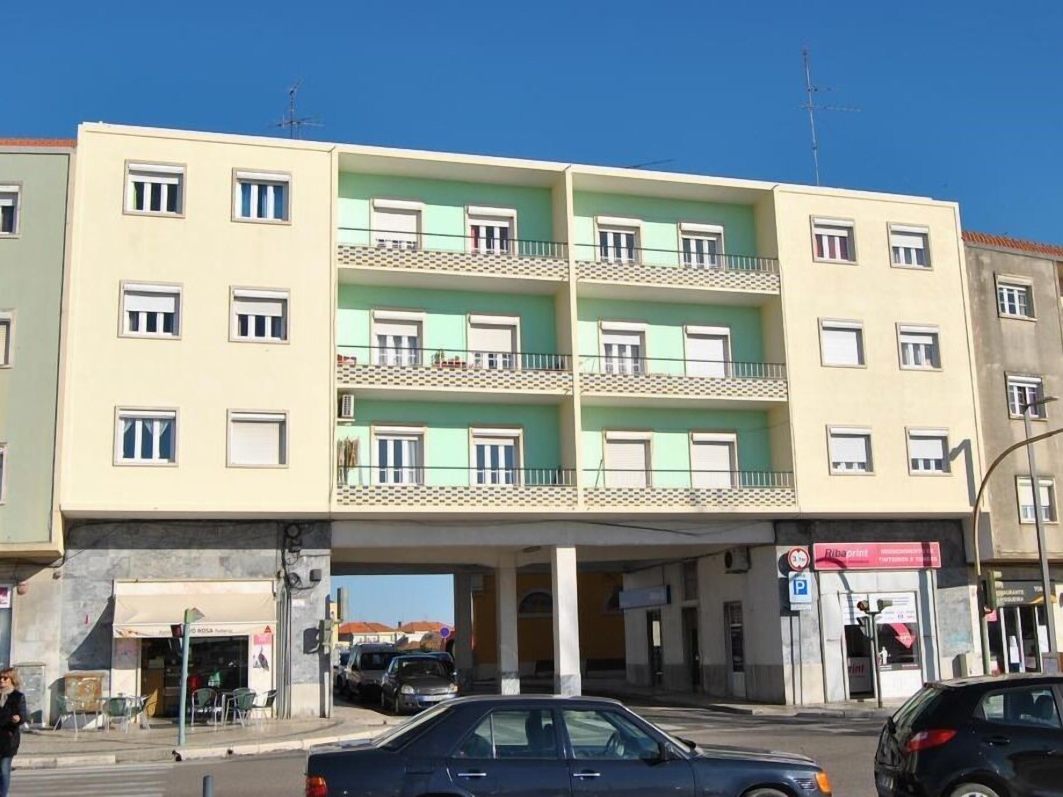 Photo - Tagus Host - 40308AL- 44211AL