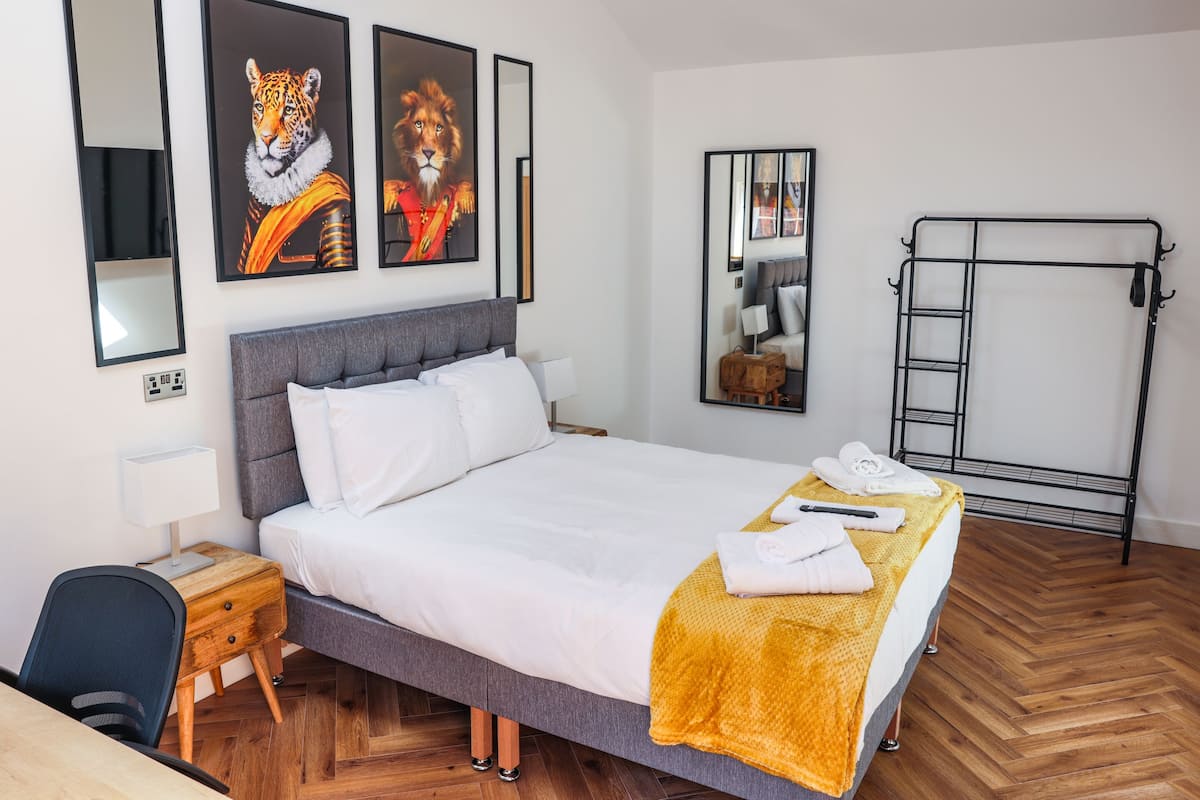 Doppia Premier, bagno in camera, vista cortile (Ground Floor)