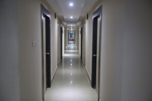 Lobby - Larica Holiday Inn Puri (Puri)